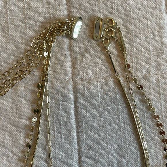 Kendra Scott Necklace - Picture 3 of 5